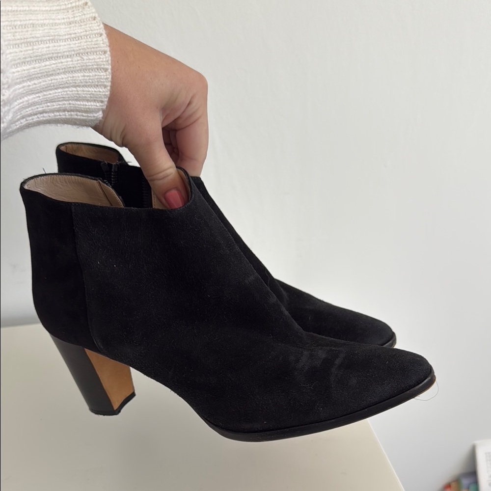 Elegant Black Suede Ankle Boots